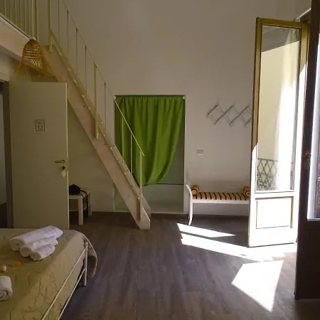 Mescia Marina ベッド・アンド・ブレックファスト 3*